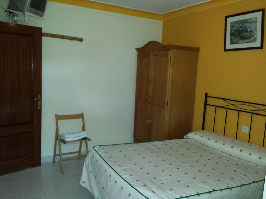 Hostal Atila Ricobayo Room photo